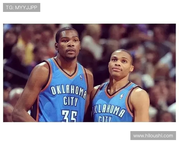 雷霆与马刺季后赛历史对决回顾及精彩瞬间分析